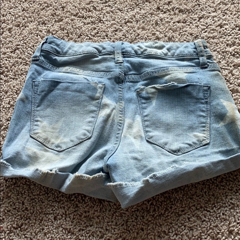 Star shorts - Picture 2 of 2